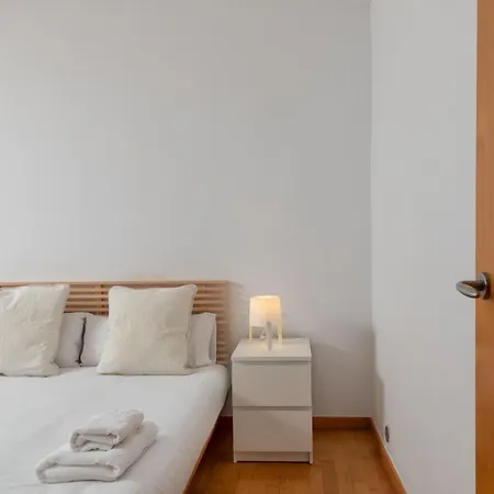 Flateli Cort Reial 7 Girona